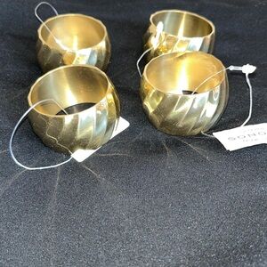 Sonoma Home Goods brass napkin rings nwt set of 4